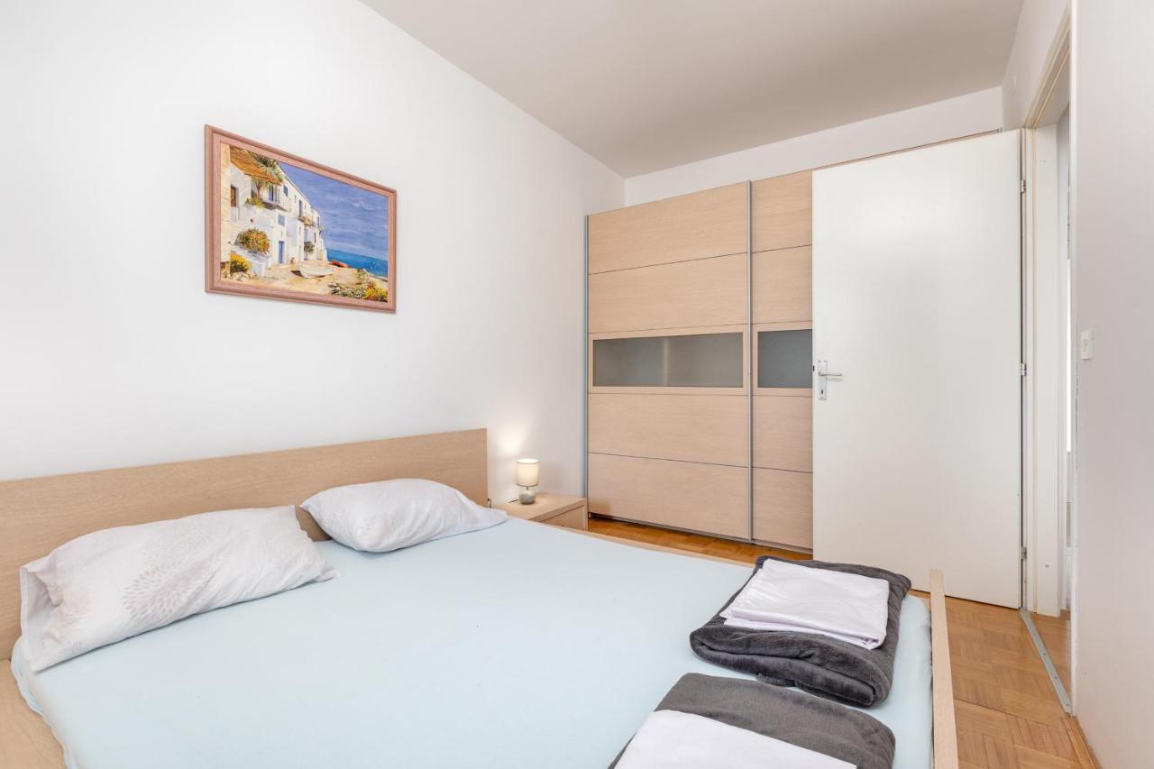 Apartman Leona Daire Vrbnik Dış mekan fotoğraf